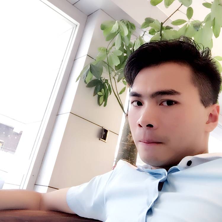 红颜一人就好的照片