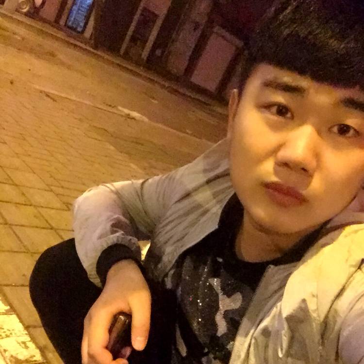 @凯撒的照片