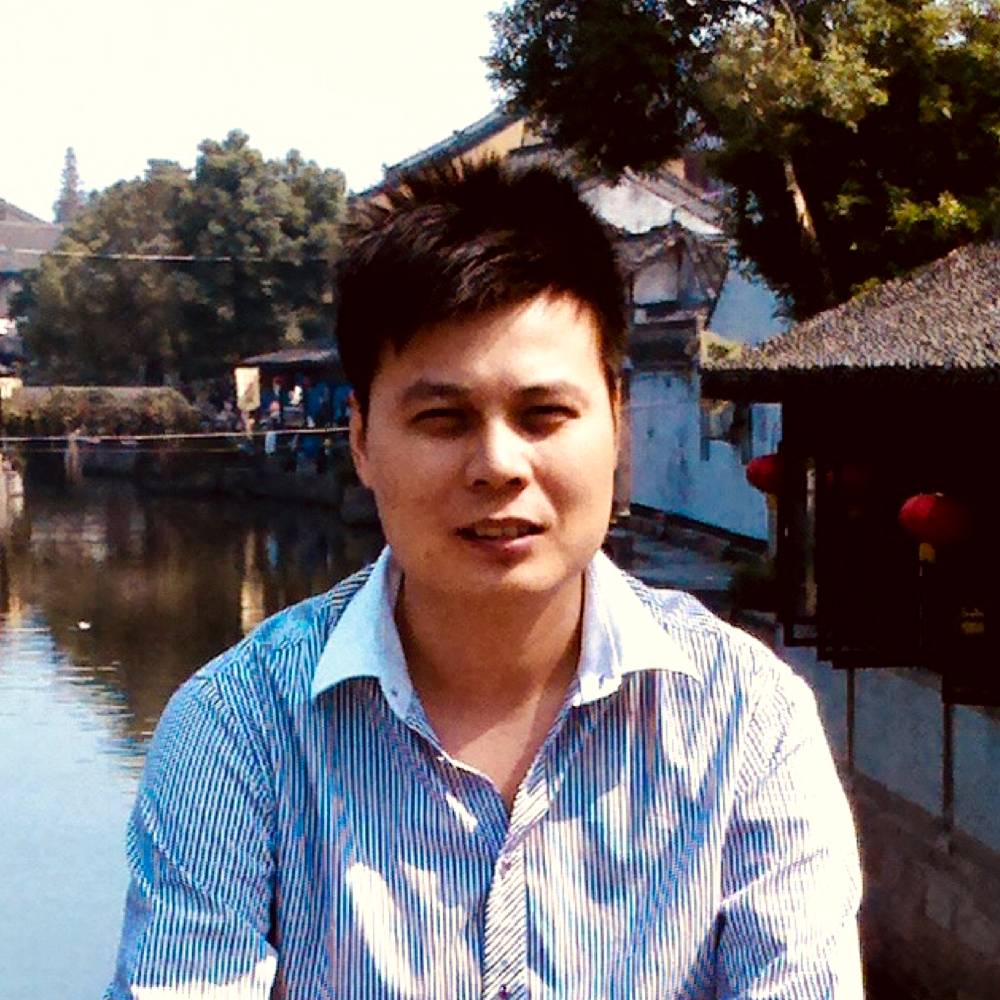 哈哈人物的照片