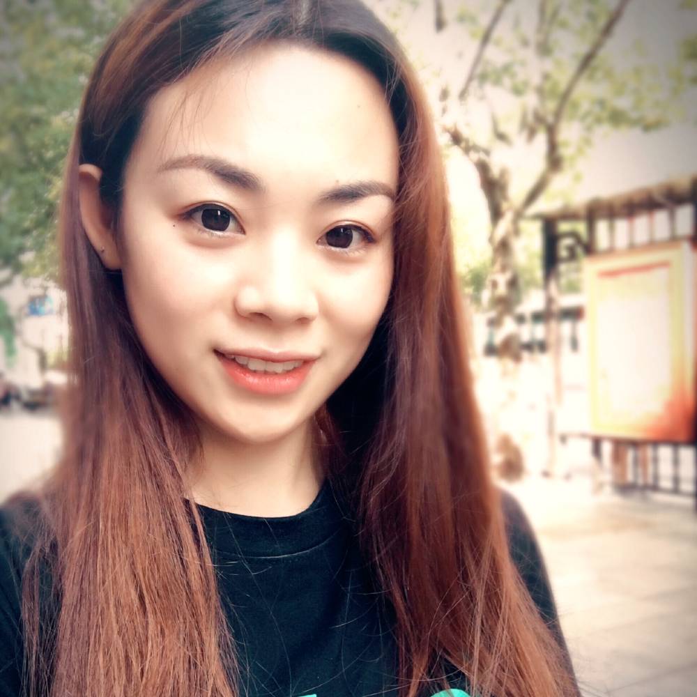 呦嘿小婷的照片