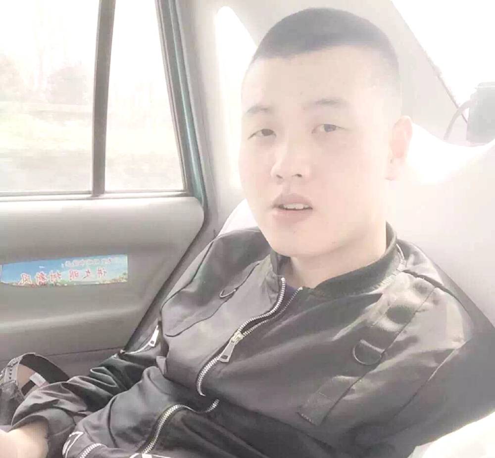 牛太郎的照片