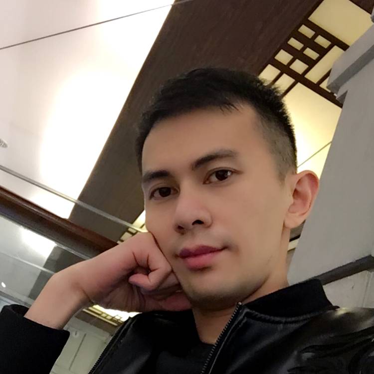 邂逅倾情的照片