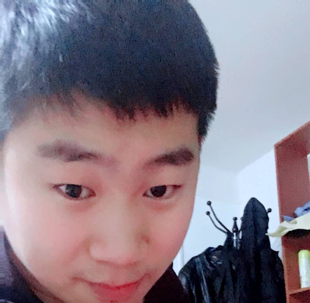小极g的照片