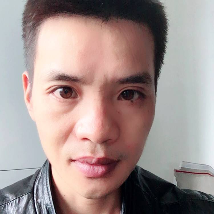 平凡的红烧肉的照片