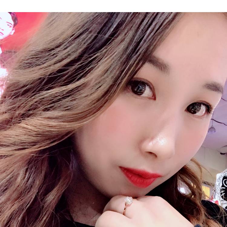 做最摆的女人的照片