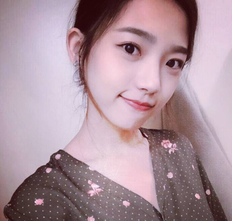 苗条蜜粉的照片