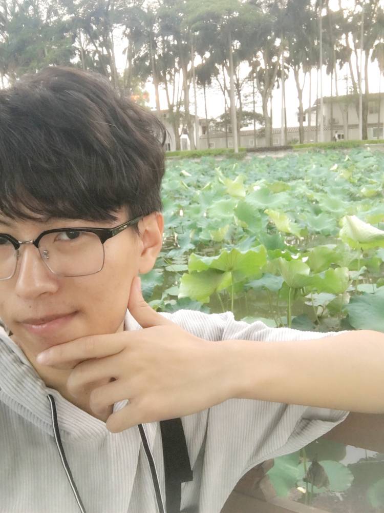 FAFU王小莫的照片