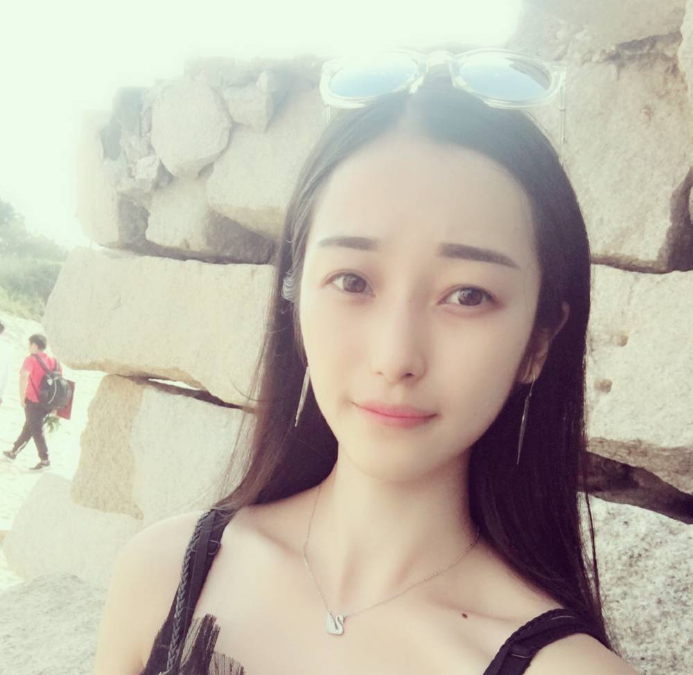 仙女姐姐的猫的照片