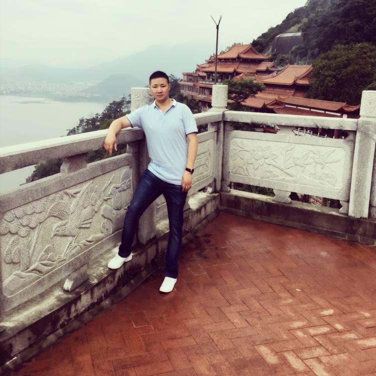北辰浅巷墨漓的照片