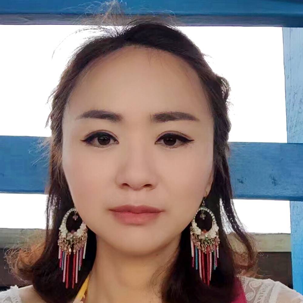 狄小容的照片