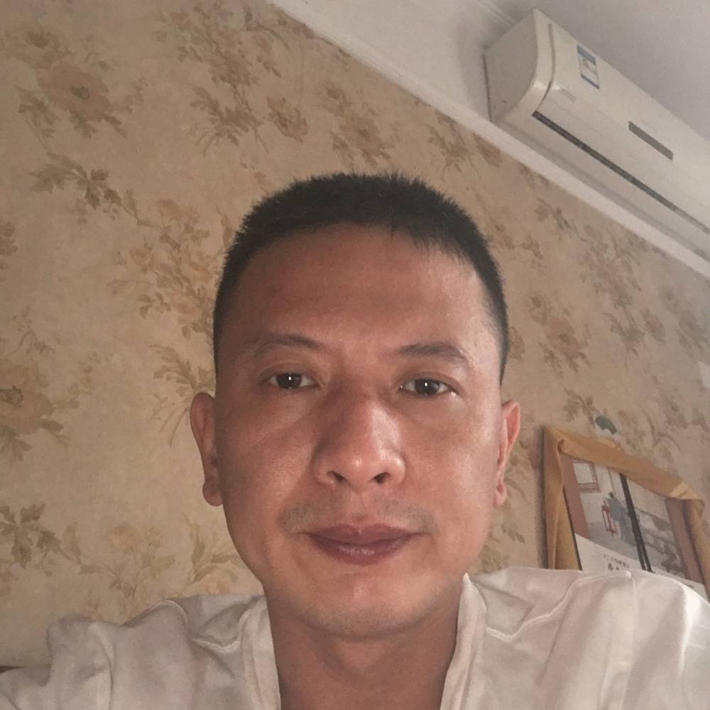 召唤美女的照片