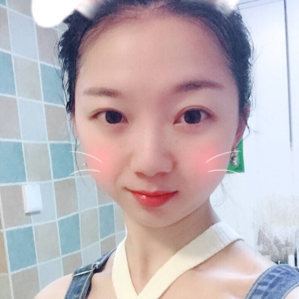爱吃蛋糕的瘦子的照片