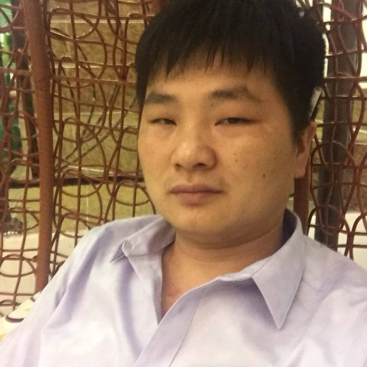 小熊。的照片