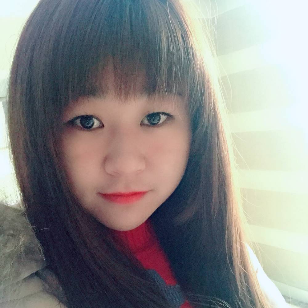 安静帆布鞋的照片