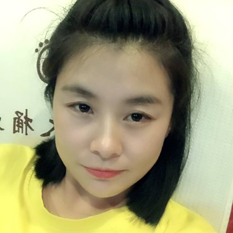哭泣月亮的照片