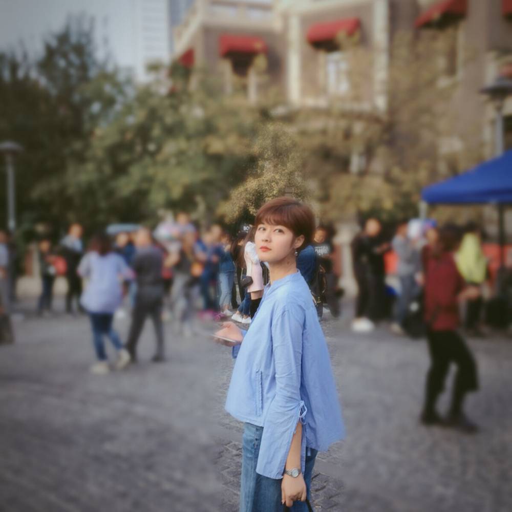 体贴皮带的照片