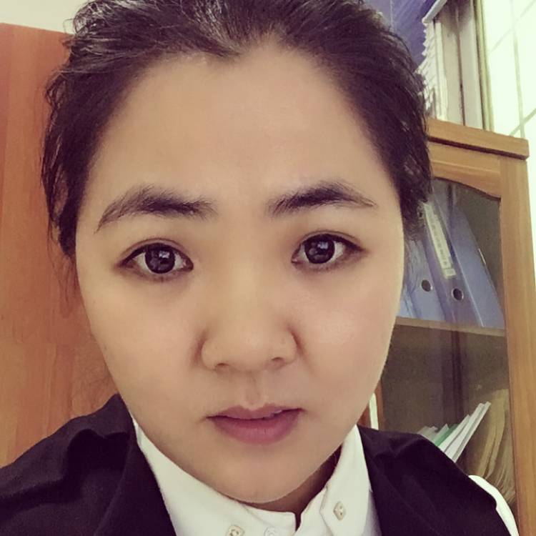 勤奋眼睛的照片