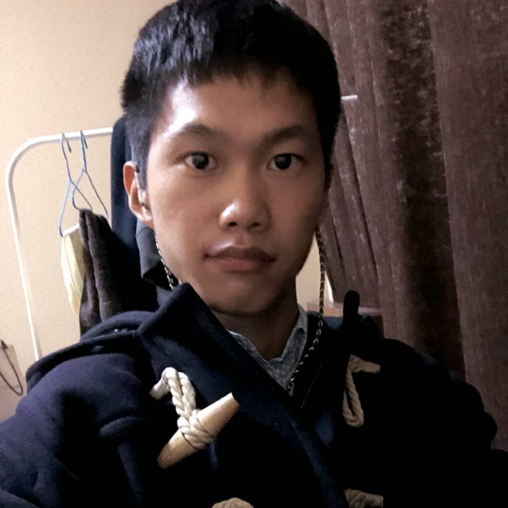 深黄浅蓝的照片