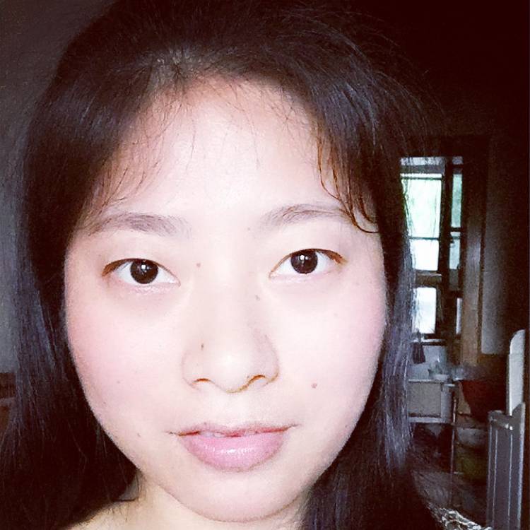 皎皎如月的照片