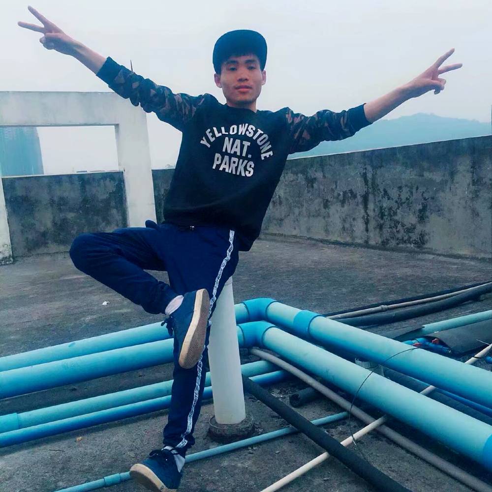 卡卡等一下的照片