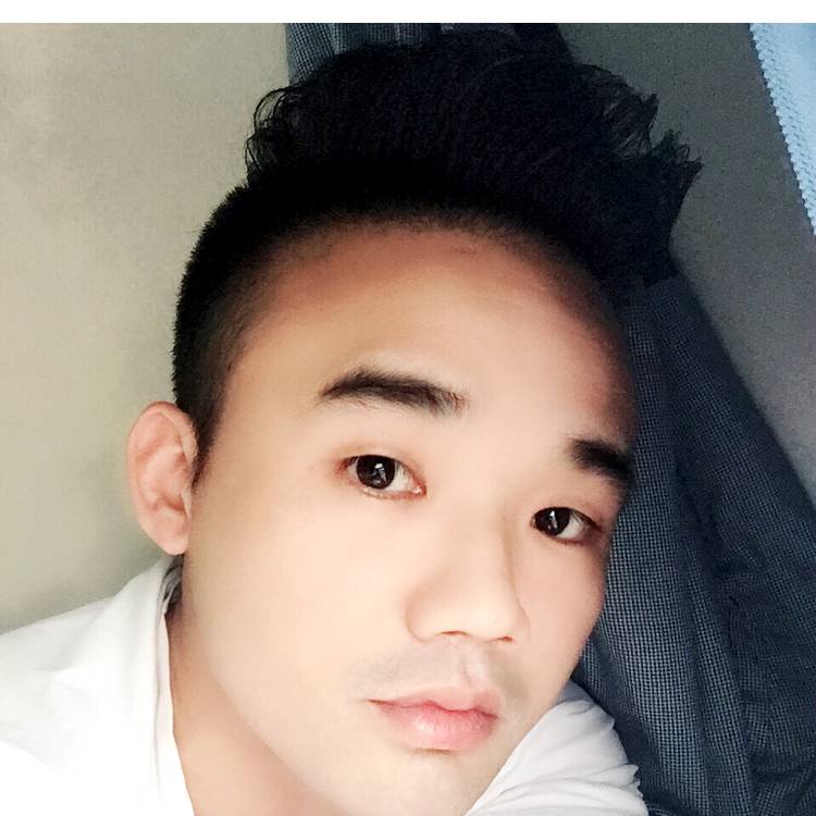 外向陌颜的照片