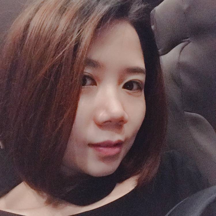 鲤鱼凉笙的照片