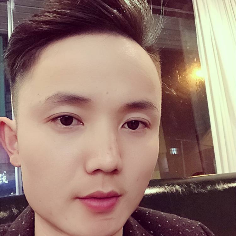 伶俐学姐的照片