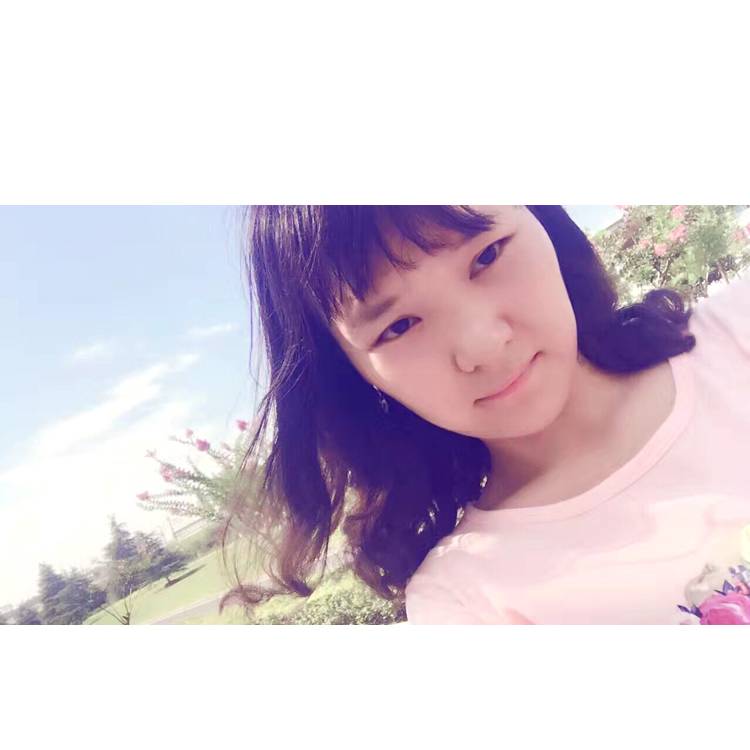 甜丫丫的照片