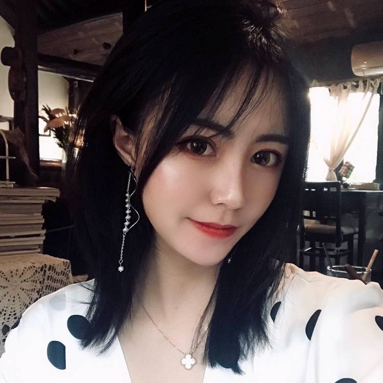 认真的雪i的照片