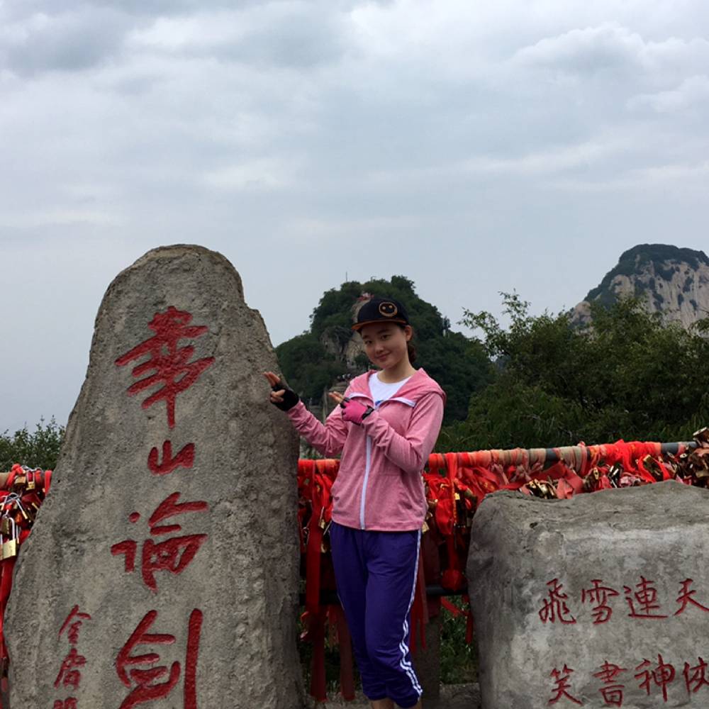 淡淡的湖水8的照片