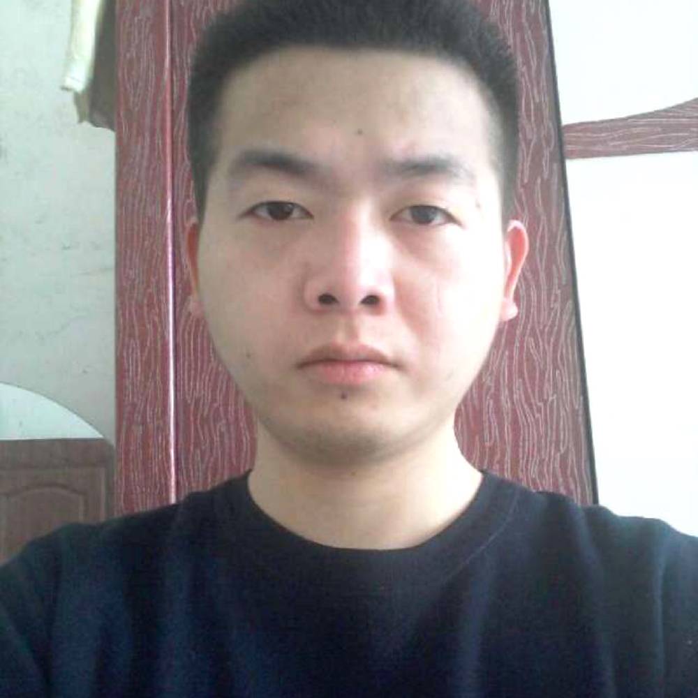 一个人一座城独的照片
