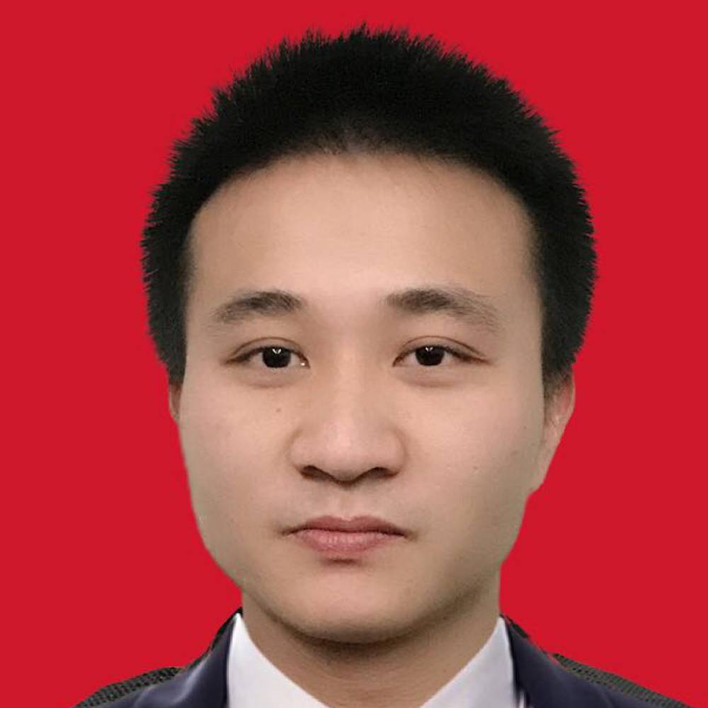 轻轻默默的照片