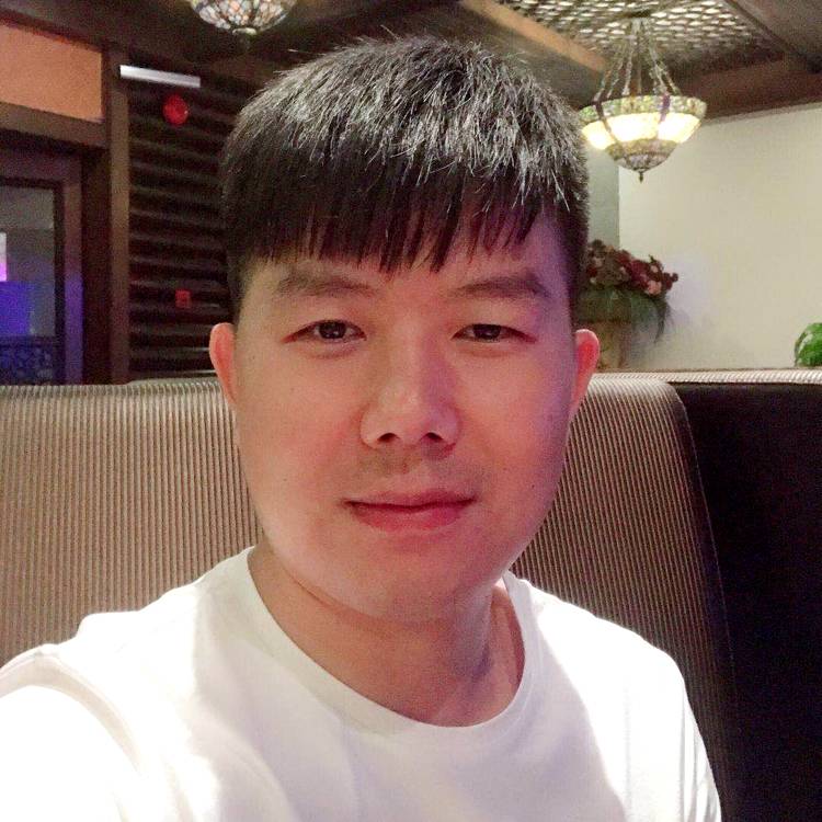 赵鲜森的照片