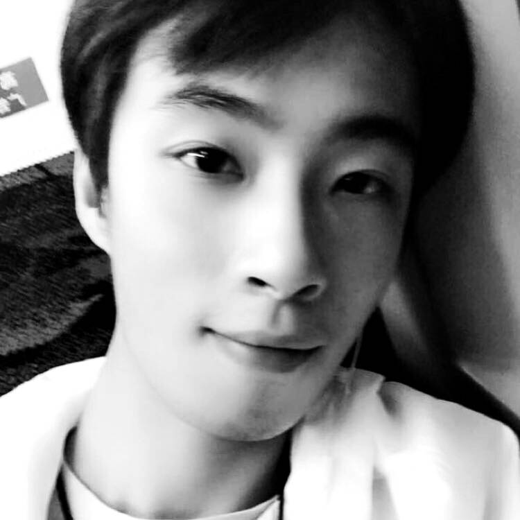 知钦的照片