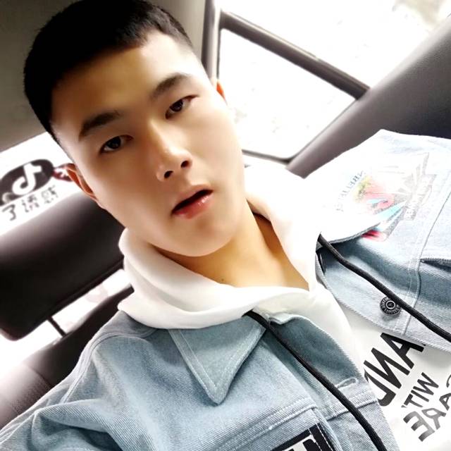 十步乃一人的照片