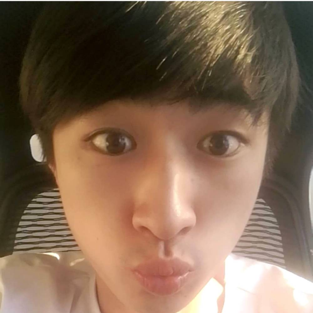 大叔了吐的照片