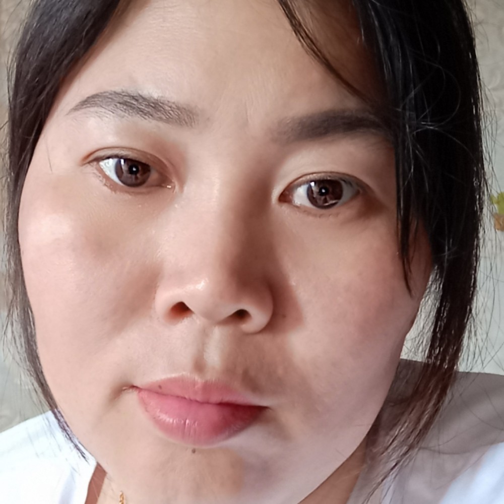 笑靥邂逅自觉的照片