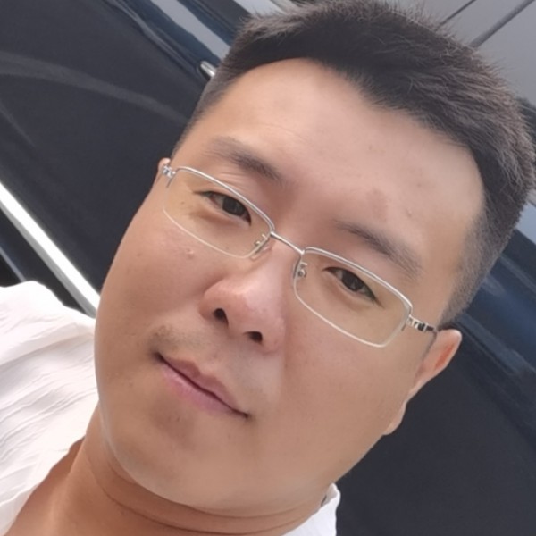 邊城浪孑的照片