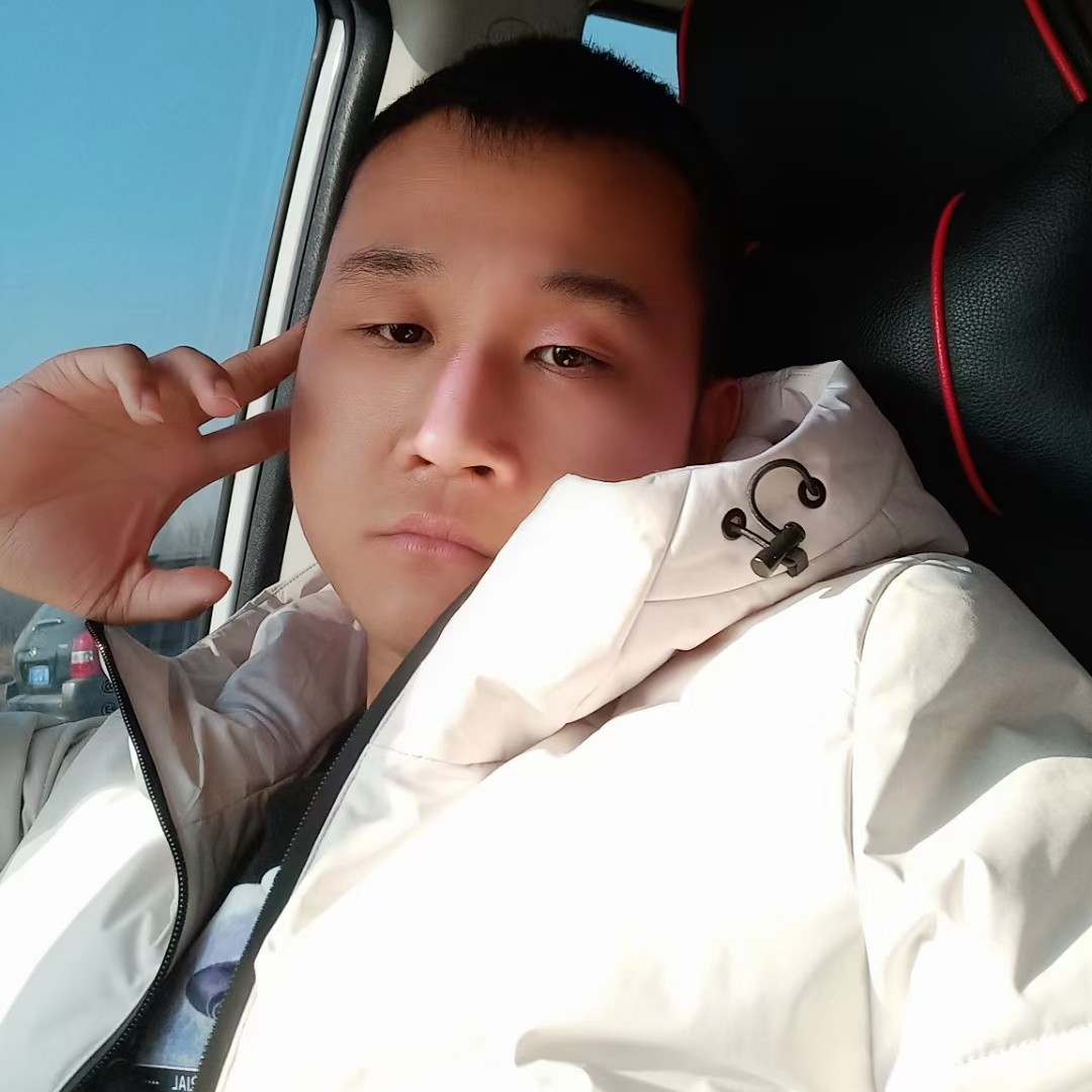 传统邂逅酒窝的照片