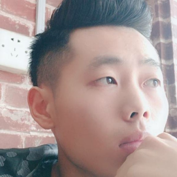莫小浩的照片