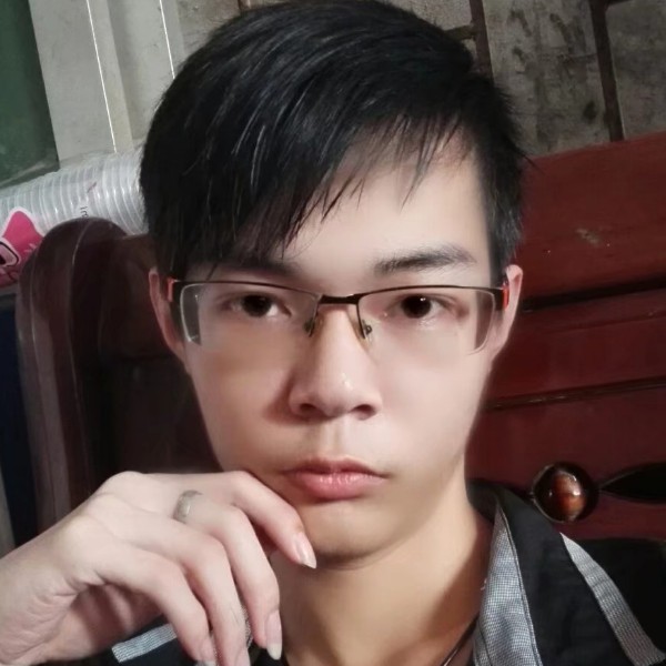 醉君主的照片