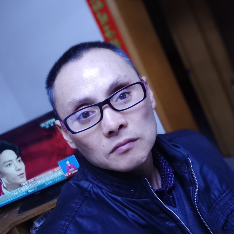 柯建的照片