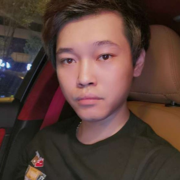 来至邻居的你的照片