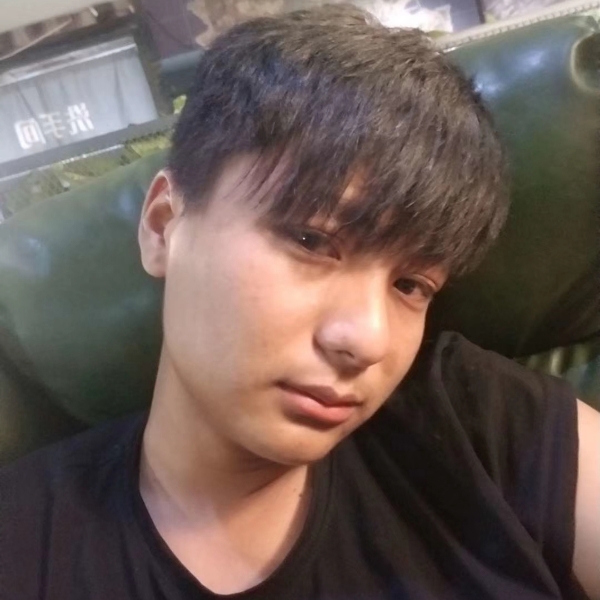 不存在的情人的照片