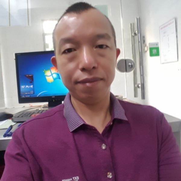 忧虑向西牛的照片