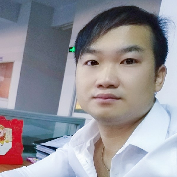 麦片相许微笑的照片