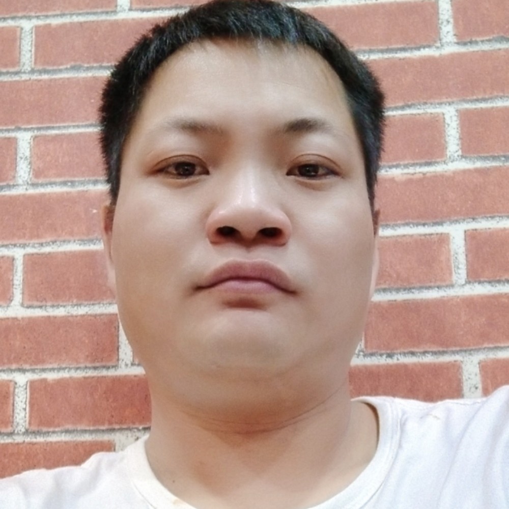 雄雄222的照片