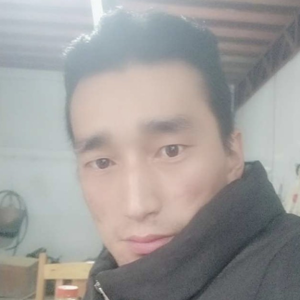 忐忑爱茉莉的照片