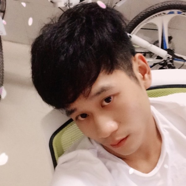 紧张苦恋铃铛的照片