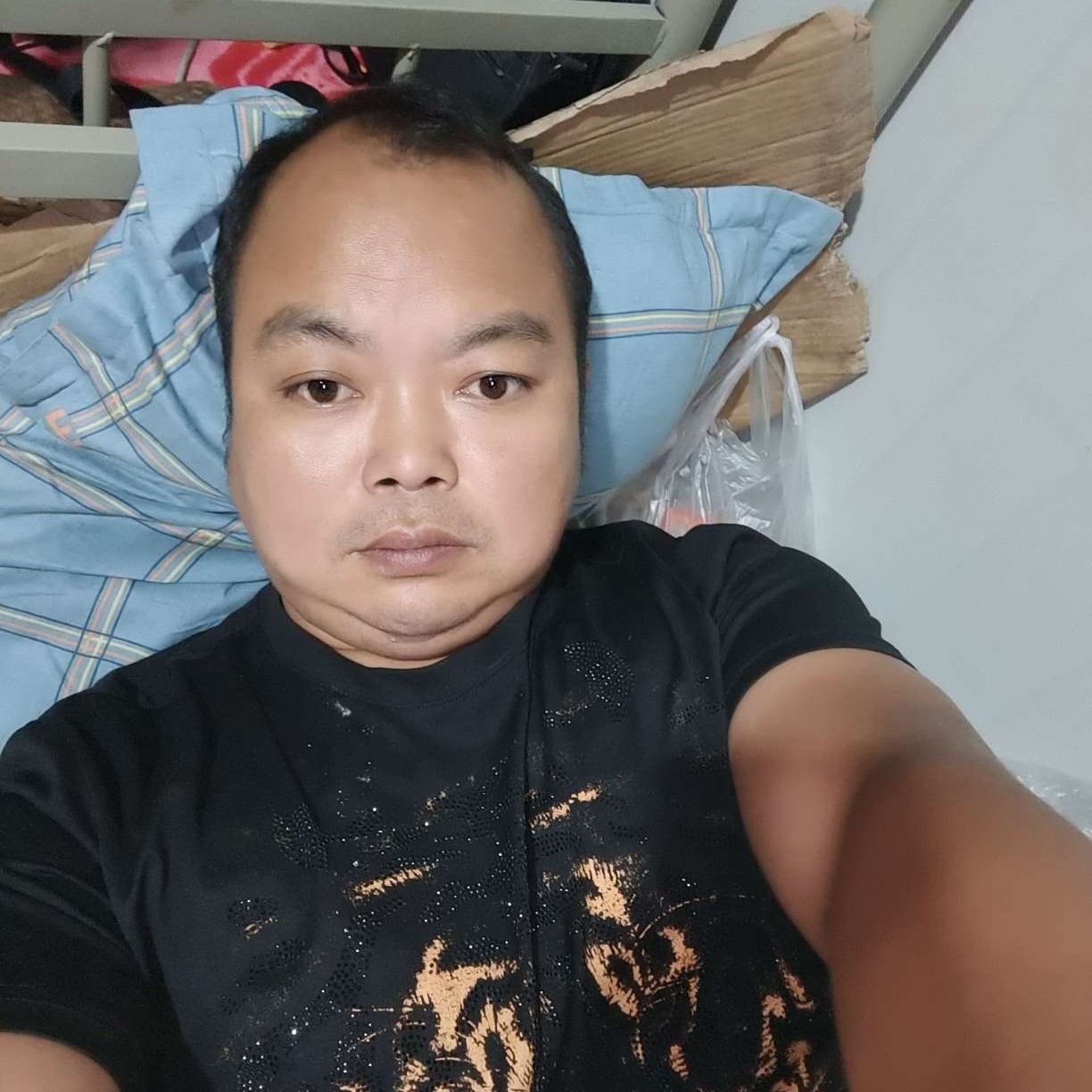 胡萝卜吃醋甜甜的照片